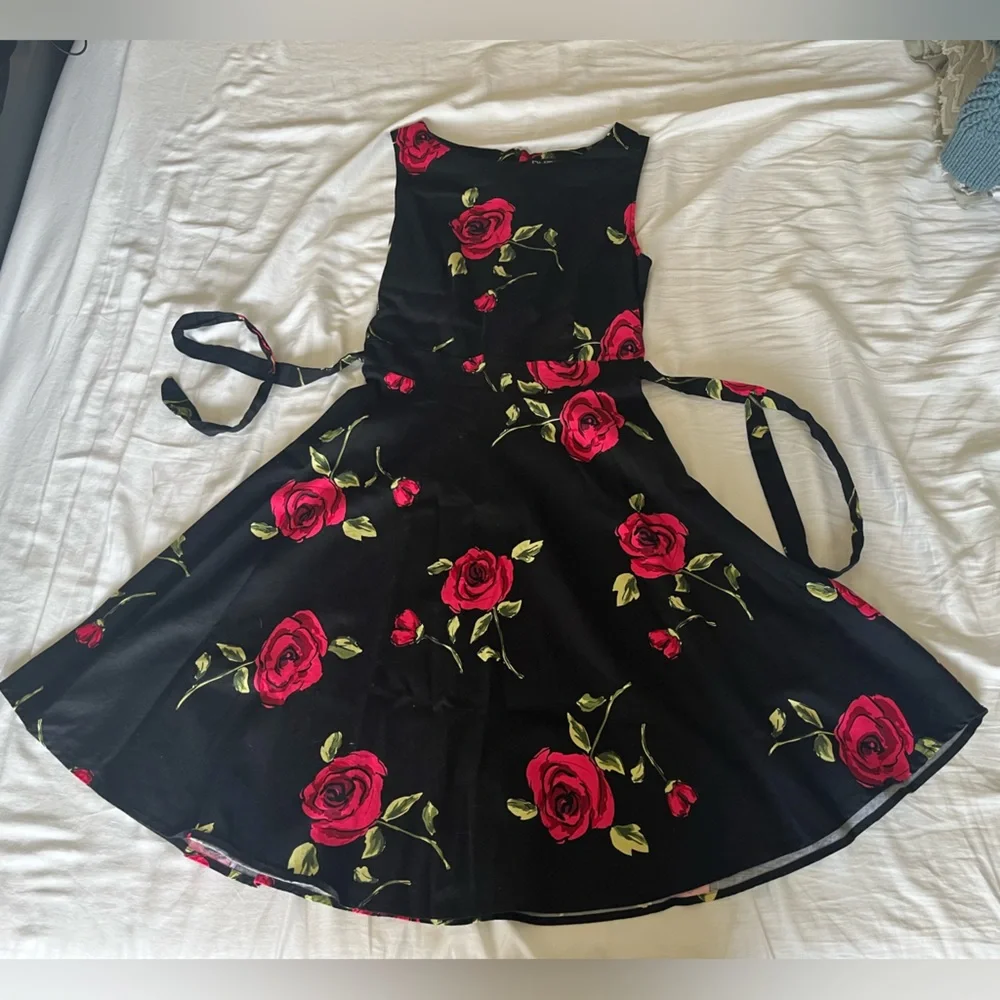 Vintage Dress - Picture 1 of 3